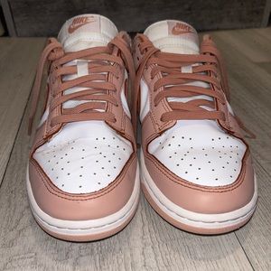 DUNK LOW ROSE WHISPER WOMEN SIZE 8.5